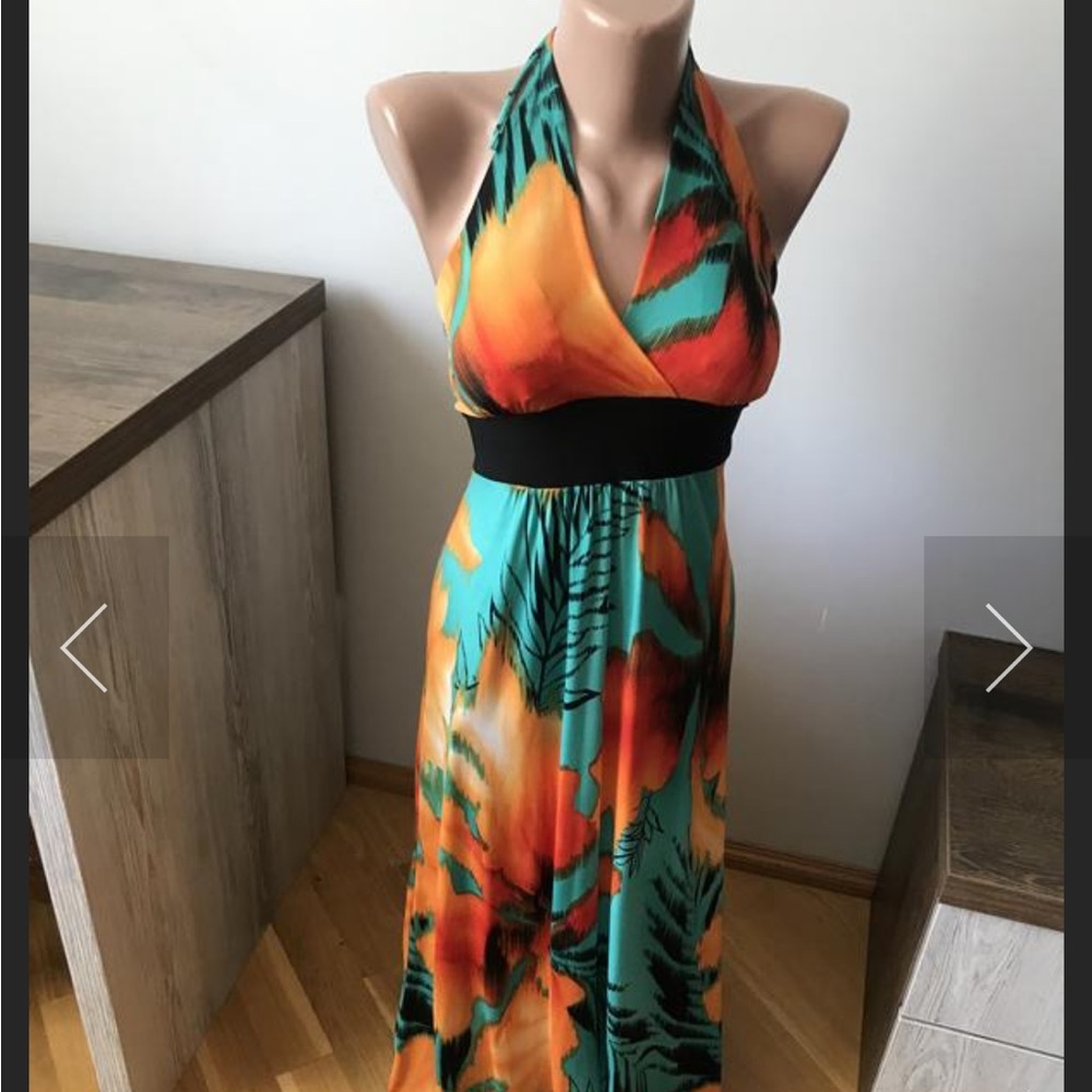 Body Central Vibrant Halter Maxi Dress
